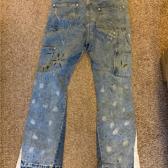 Stylish Blue Patchwork Jeans for Men - Picture 2 of 2